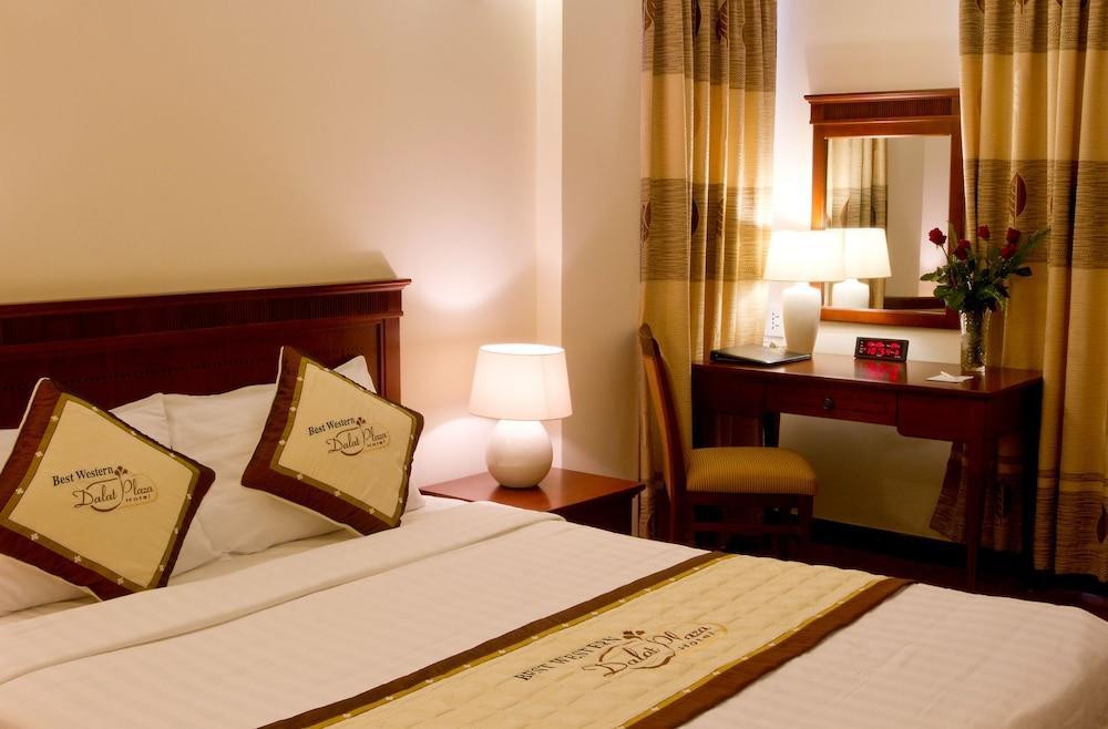 Khach San Park Hotel Dalat Exterior photo