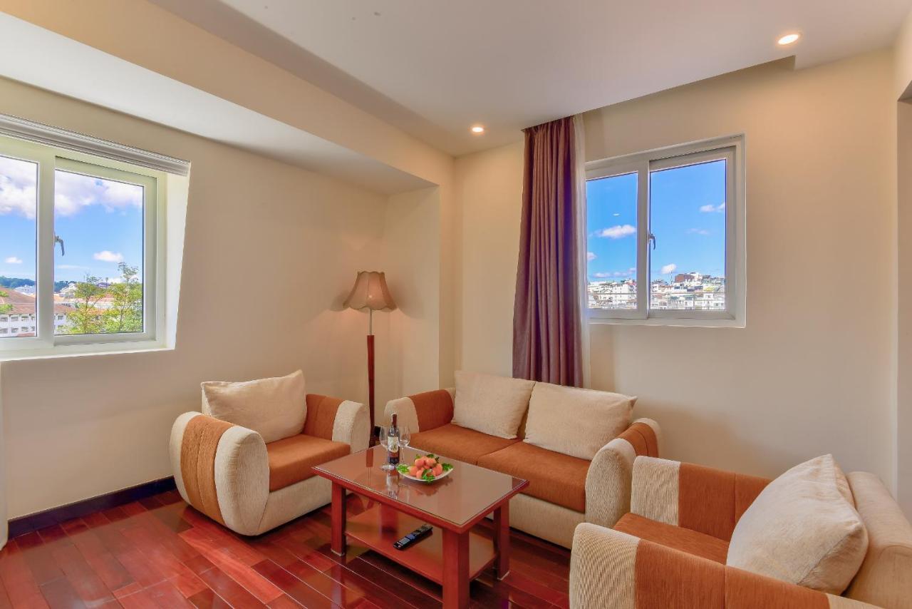 Khach San Park Hotel Dalat Exterior photo